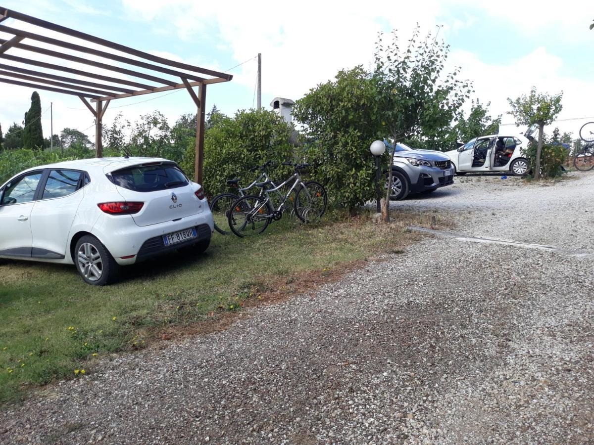 Agriturismo Podere Camollia Costalpino Buitenkant foto